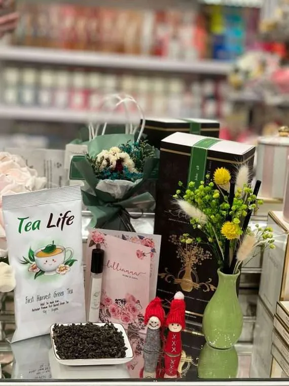 Green Tea Preserved Flower Pack Lillianna X Tea Life - Classic Tea - Catch, Gift Set, green tea, Kogan, Lillianna, spo-default, spo-disabled - Tea Life™